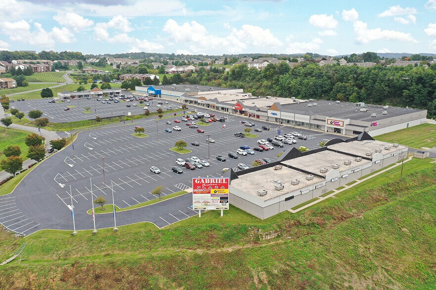 More Photos Of 1204-1292 Greensprings Dr, York Unknown For Lease