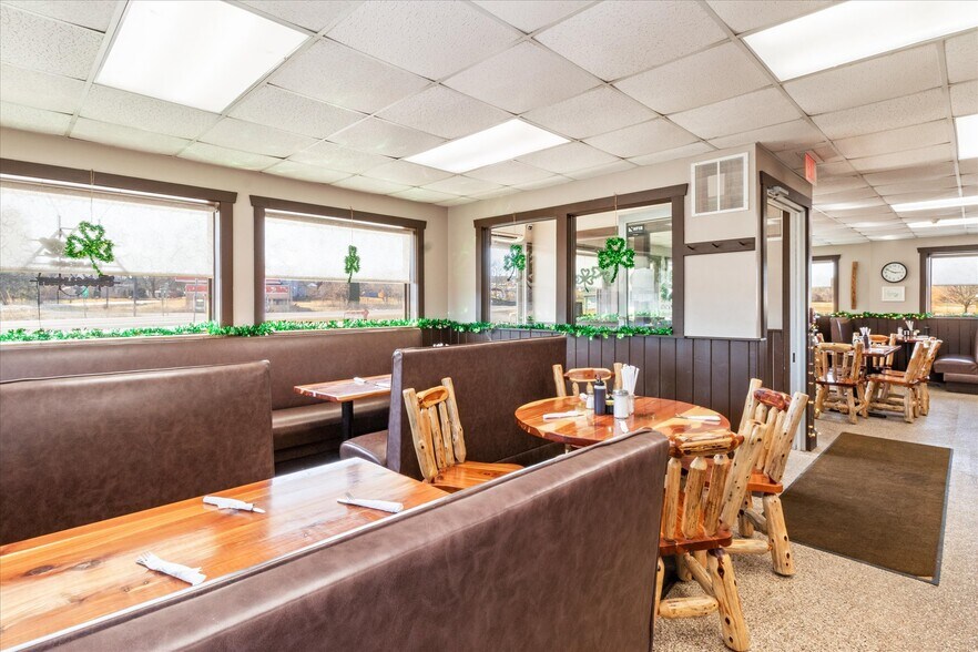 More Photos Of 93 Main St, Dresden Restaurant For Sale