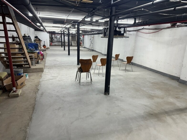 More Photos Of 180 Bloomfield Ave, Montclair Office Residential For Lease