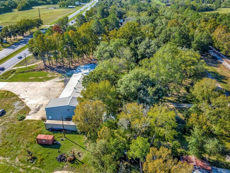 More Photos Of 1441 N Temple Dr, Diboll Auto Repair For Sale