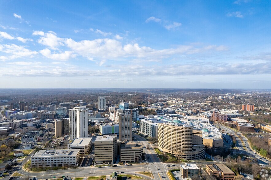 More Photos Of 300 E Joppa Rd, Towson Office For Lease