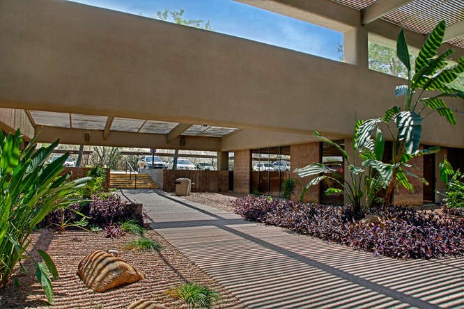 More Photos Of 3420 E Shea Blvd, Phoenix Office For Lease