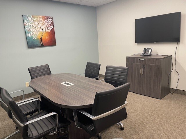 More Photos Of 475 Wall St, Princeton Coworking Space