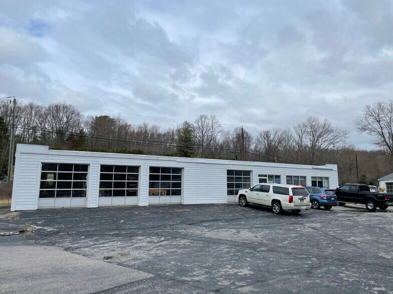 More Photos Of 1531 Route 163, Oakdale Auto Repair For Sale