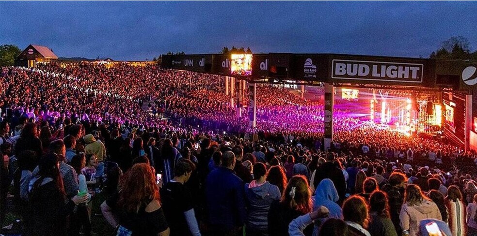 More Photos Of 7165 Sashabaw Rd, Clarkston Land For Sale