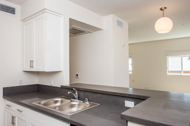 More Photos Of 2336 Crenshaw Blvd, Los Angeles Apartments For Sale