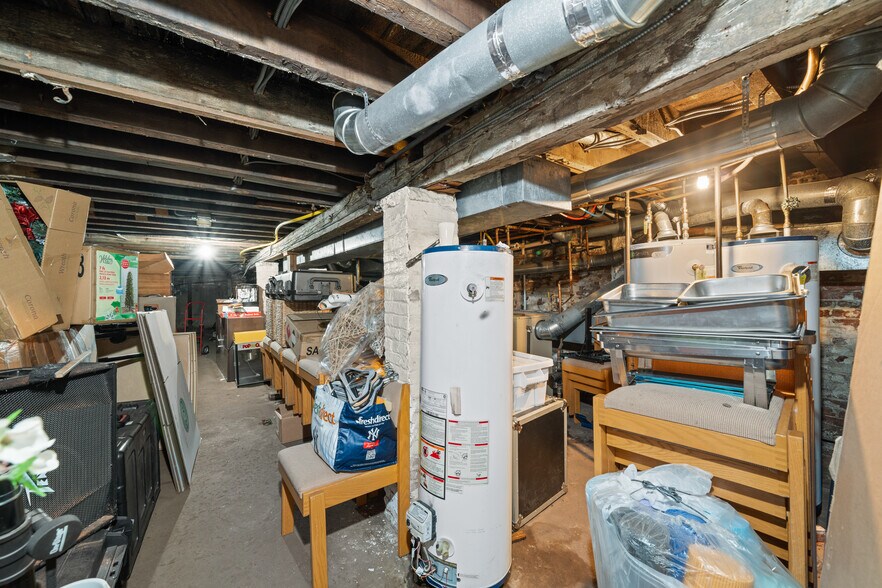 More Photos Of 162 Mallory Ave, Jersey City Office Residential For Sale