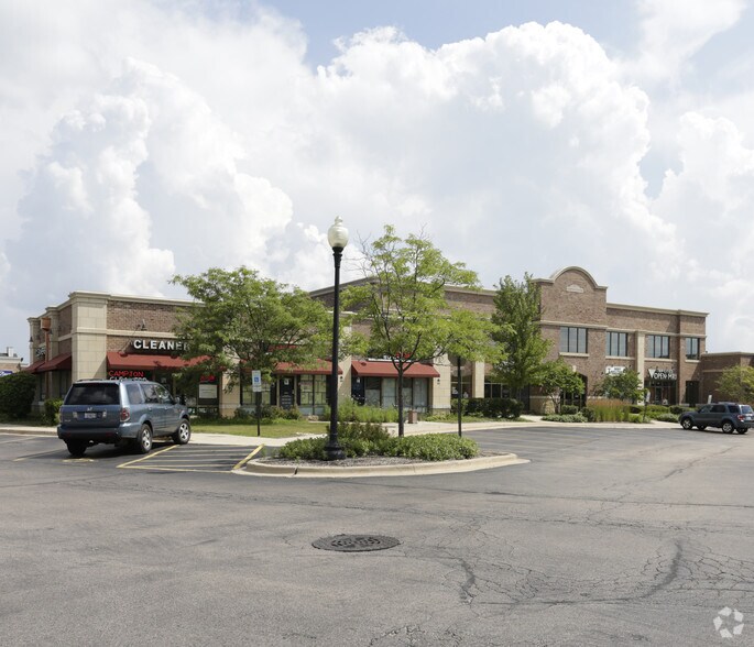 More Photos Of 40W222 Lafox Rd, St Charles Medical For Lease