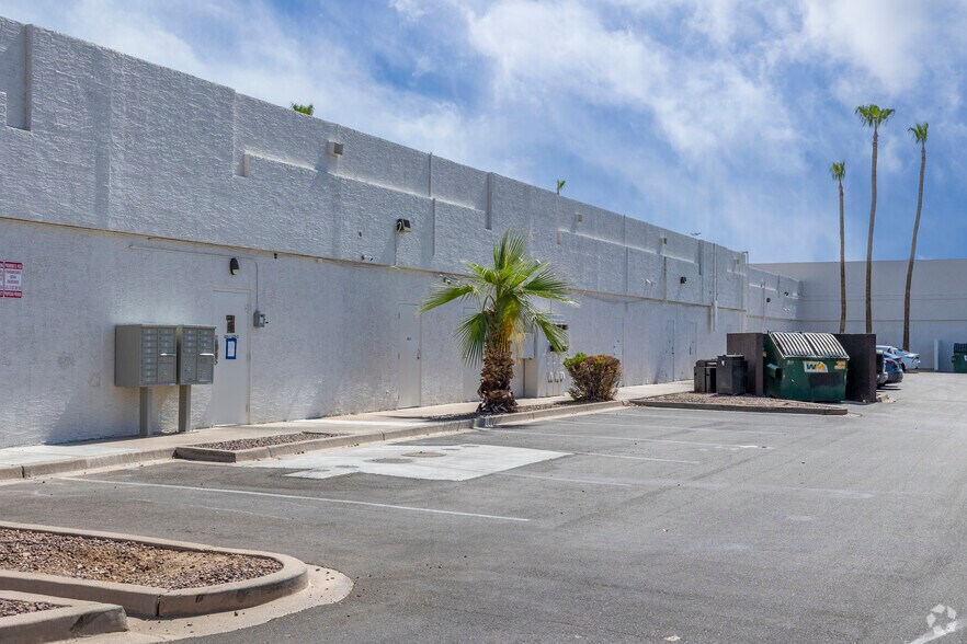 More Photos Of 715-825 W Baseline Rd, Tempe Unknown For Lease