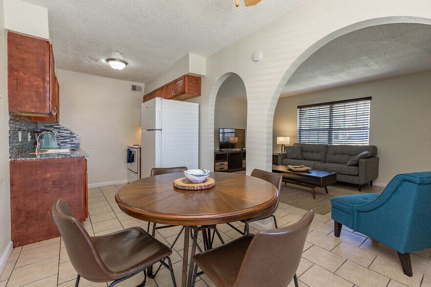 More Photos Of 7404 Lyrewood Ln, Oklahoma City Apartments For Sale