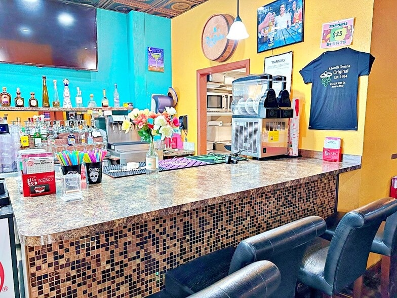 More Photos Of 8508-8510 N 30th St, Omaha Restaurant For Sale