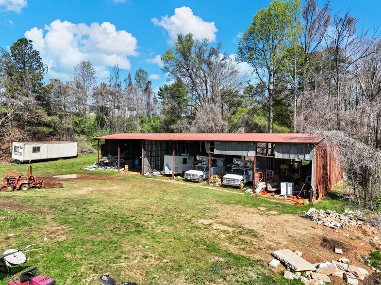 More Photos Of 2567 Athens Hwy, Gainesville Warehouse For Sale