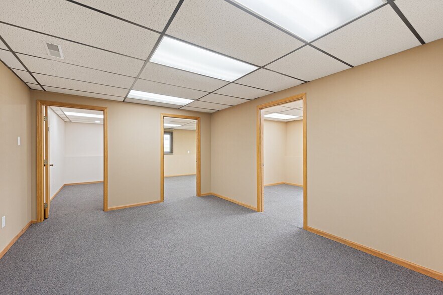 More Photos Of 6957 NW Highway 10, Anoka Office For Lease