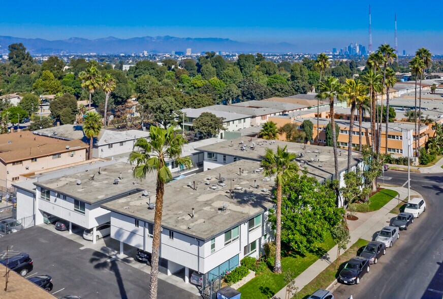 More Photos Of 5005 August St, Los Angeles Apartments For Sale