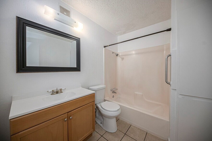 More Photos Of 1449 John Ben Shepperd Pky, Odessa Apartments For Sale