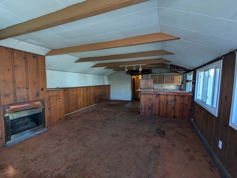 More Photos Of 702 Vesta St, Inglewood Manufacturing For Sale