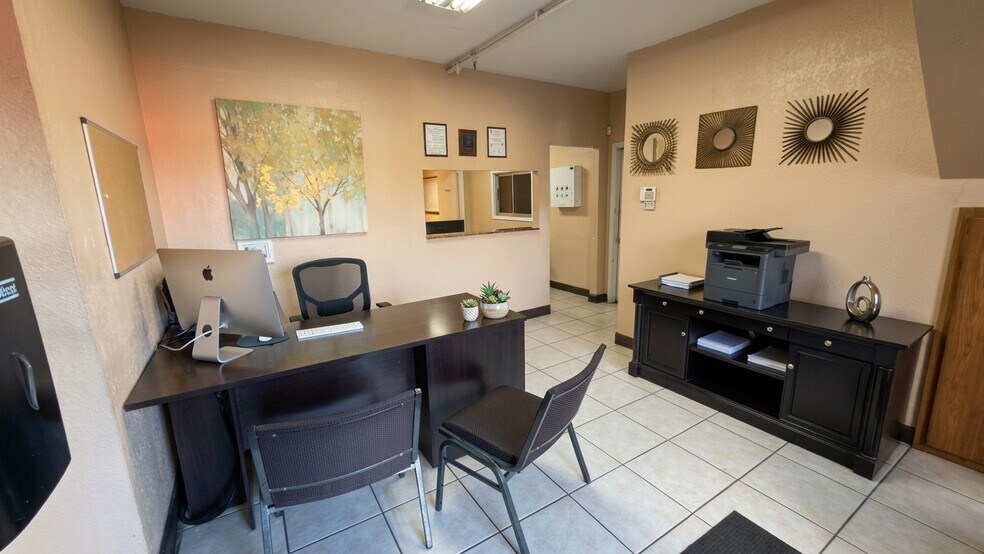 More Photos Of 3190 W 15th Ave, Hialeah Manufacturing For Lease