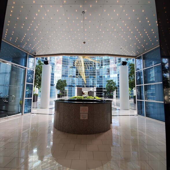 More Photos Of 4000 Hollywood Blvd, Hollywood Office For Lease