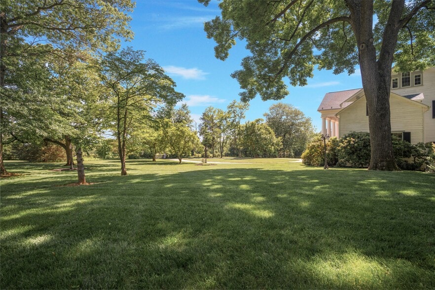 More Photos Of 1902 Jefferson Pike, Brunswick Lodge Meeting Hall For Lease