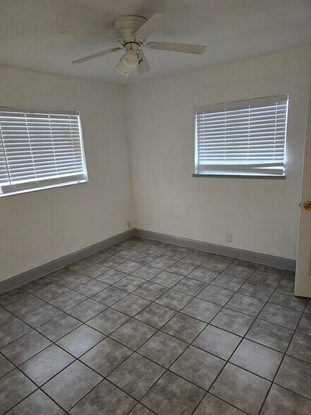 More Photos Of 810-820 Lampasas Ave, Sacramento Apartments For Sale