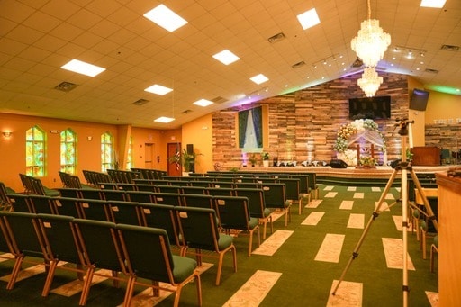 More Photos Of 8001 Silver Star Rd, Orlando Schools For Sale