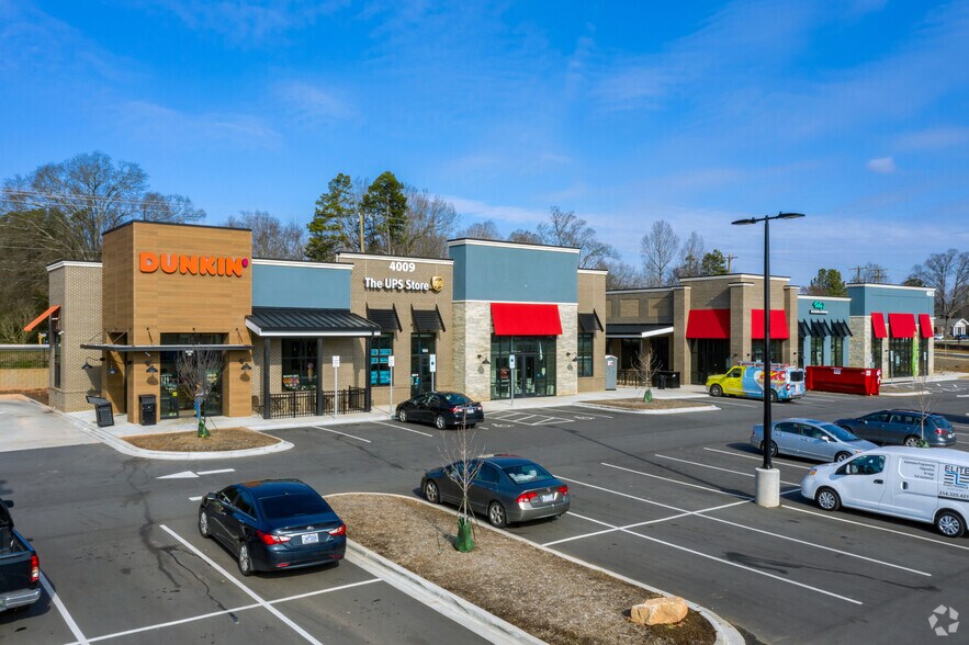 More Photos Of 4009 Corning Pl, Charlotte General Retail For Lease