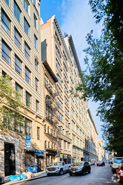 More Photos Of 133 W 19th St, New York Office For Lease