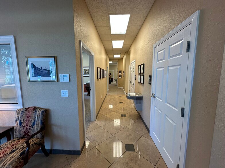 More Photos Of 1870 W Granada Blvd, Ormond Beach Office For Lease