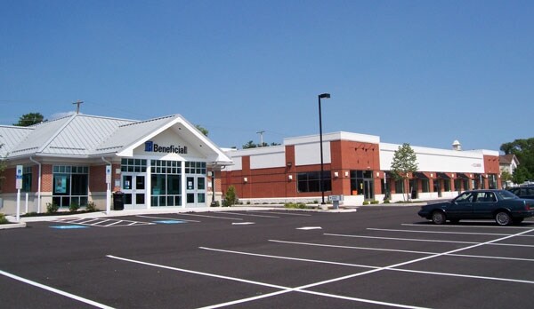 More Photos Of 1600 Sumneytown Pike, Lansdale Bank For Lease