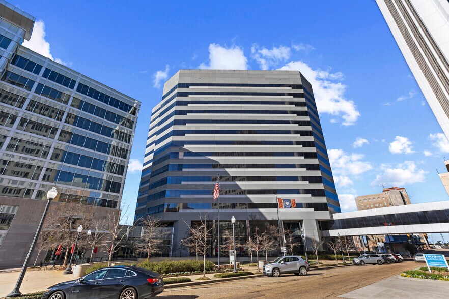 More Photos Of 188 E Capitol St, Jackson Office For Lease