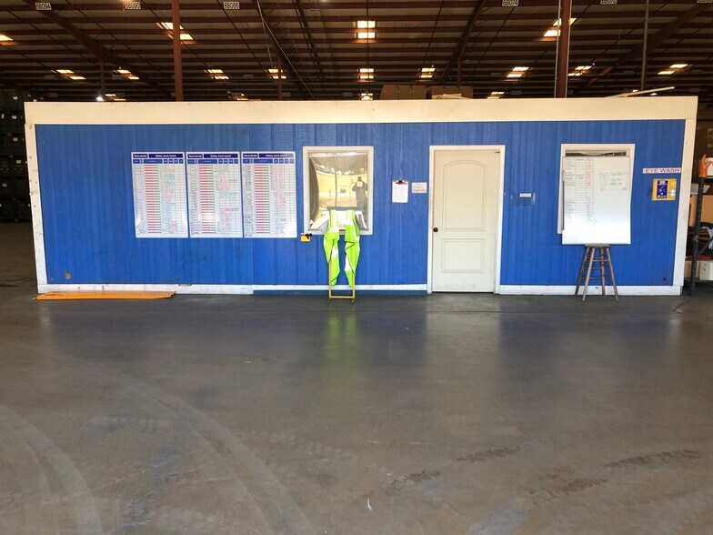 More Photos Of 444 Bear Creek Cutoff Rd, Tuscaloosa Warehouse For Lease