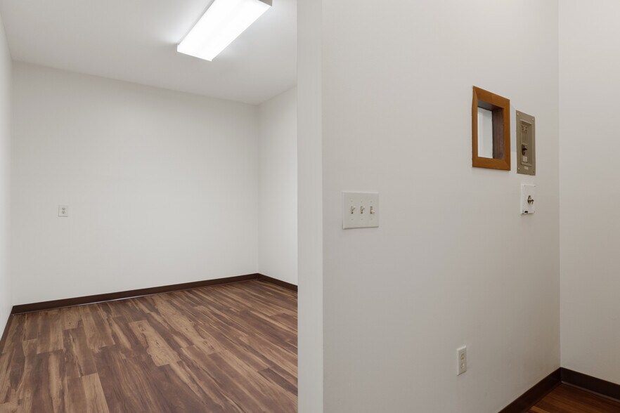 More Photos Of 9030 W Fort Island Trl, Crystal River Medical For Sale