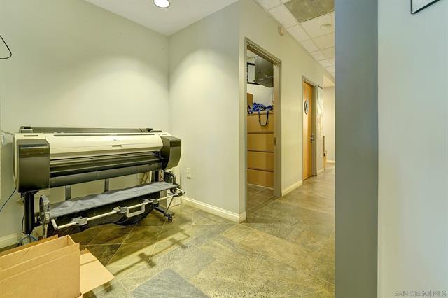 More Photos Of 1990 S Santa Fe Ave, Vista Freestanding For Lease