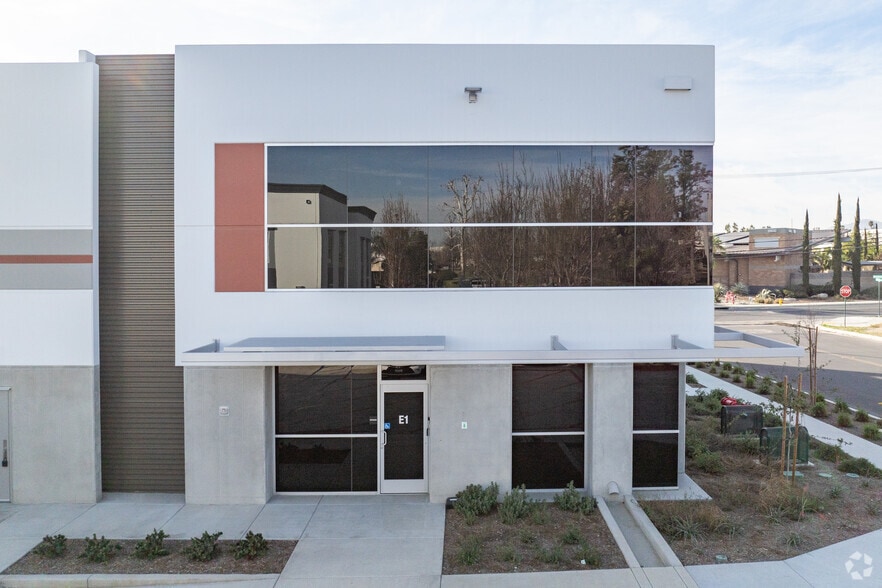 More Photos Of 9325 Feron Blvd, Rancho Cucamonga Warehouse For Sale