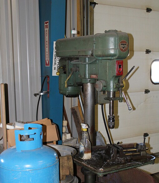 More Photos Of 116 S Commercial Ave, Eagle Grove Industrial For Sale