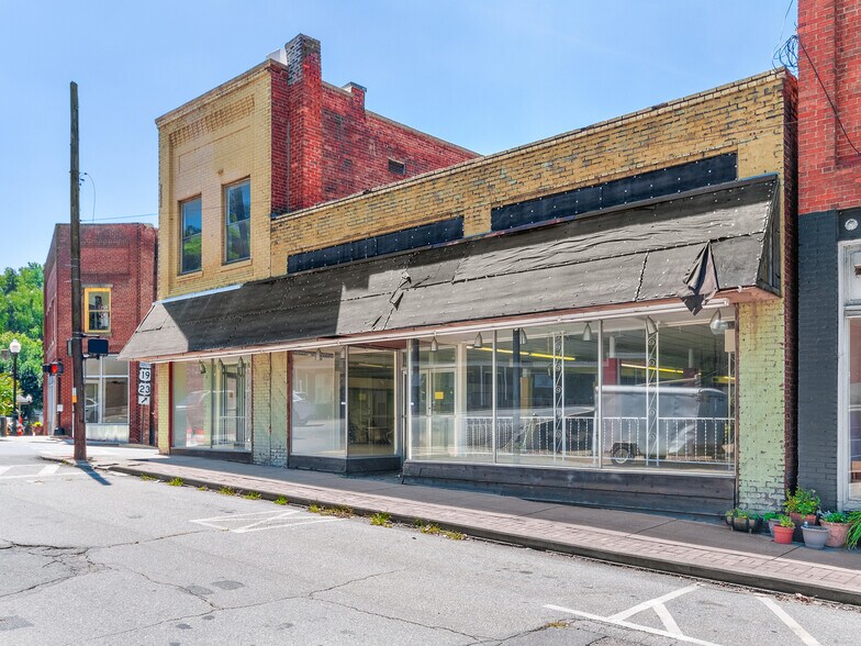 More Photos Of 505 Main St, Canton Storefront Retail Office For Sale