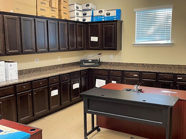 More Photos Of 25366 Profit Dr, Daphne Office For Sale