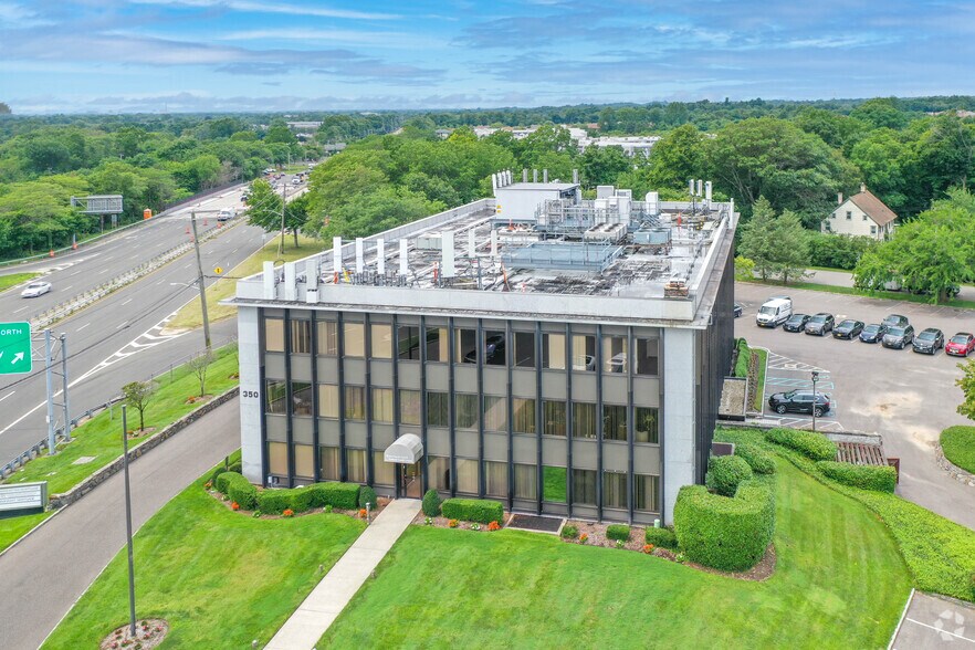 More Photos Of 350 Jericho Tpke, Jericho Office For Lease