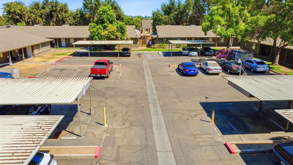 More Photos Of 1262 N Marks Ave, Fresno Apartments For Sale