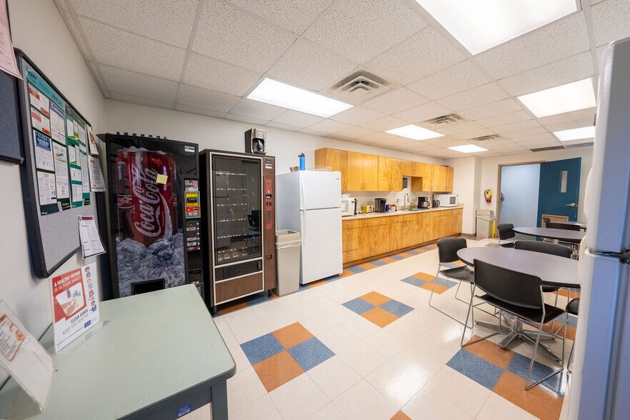 More Photos Of 96 Cohen Walker Dr, Warner Robins Medical For Sale