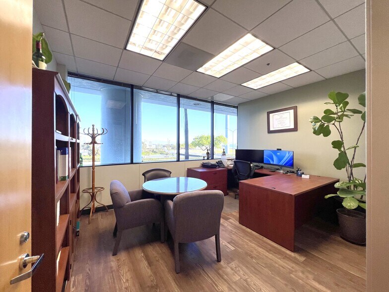 More Photos Of 1230 Rosecrans Ave, Manhattan Beach Office For Lease