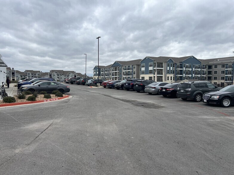 More Photos Of 1812 Parmer Ln, Austin Land For Sale