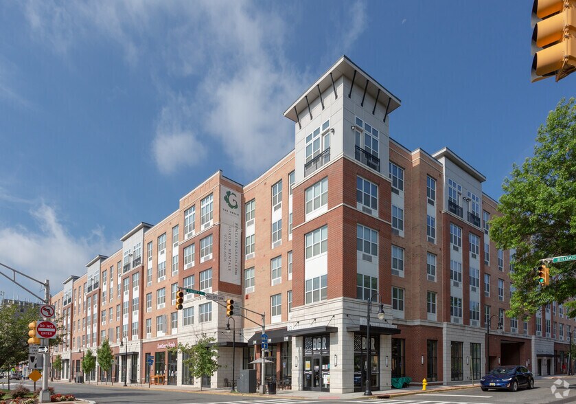 Primary Photo Of 56 Broad St, Bloomfield Apartments For Lease