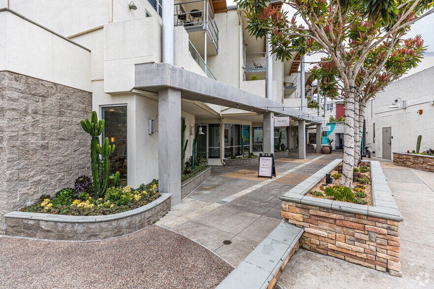 More Photos Of 687 S Coast Hwy 101, Encinitas Apartments For Lease