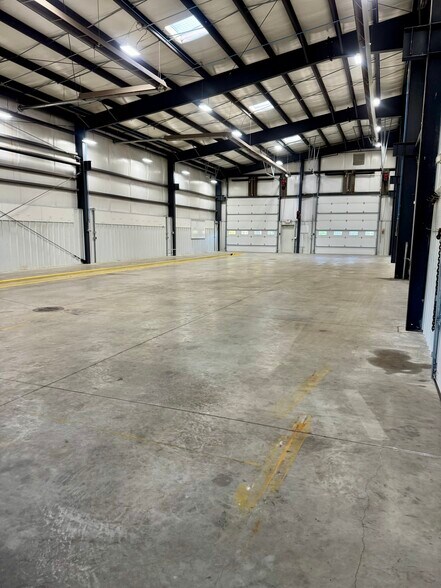 More Photos Of 1347 W Britton Rd, Morrice Truck Terminal For Lease