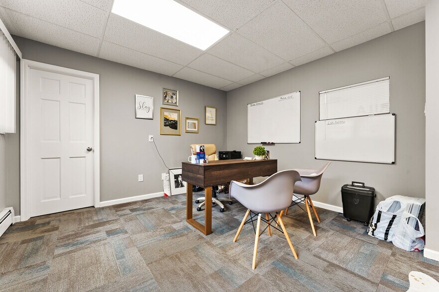 More Photos Of 250 N Main St, Crown Point Office For Sale