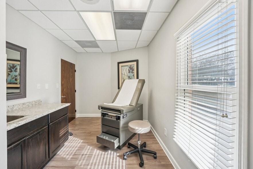 More Photos Of 6315 Amherst Ct, Peachtree Corners Office For Sale