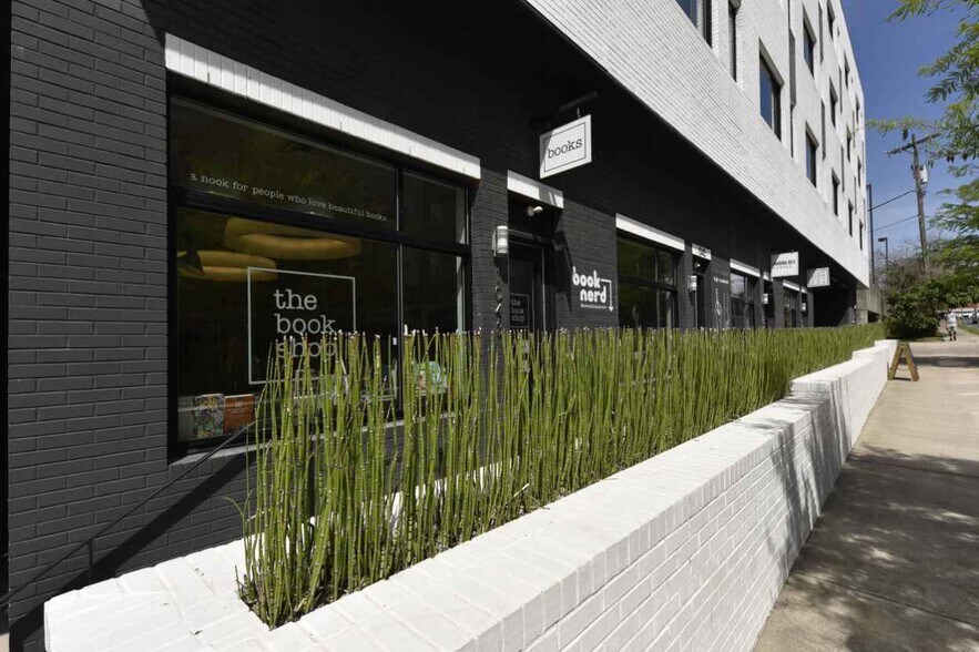 More Photos Of 1035 W Eastland Ave, Nashville Apartments For Lease