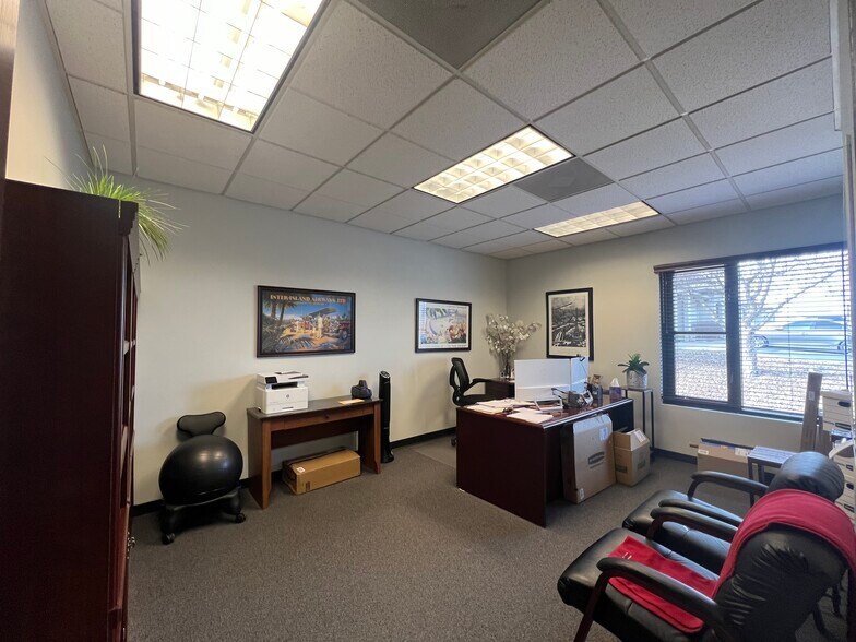More Photos Of 21620-21628 Midland Dr, Shawnee Office For Sale