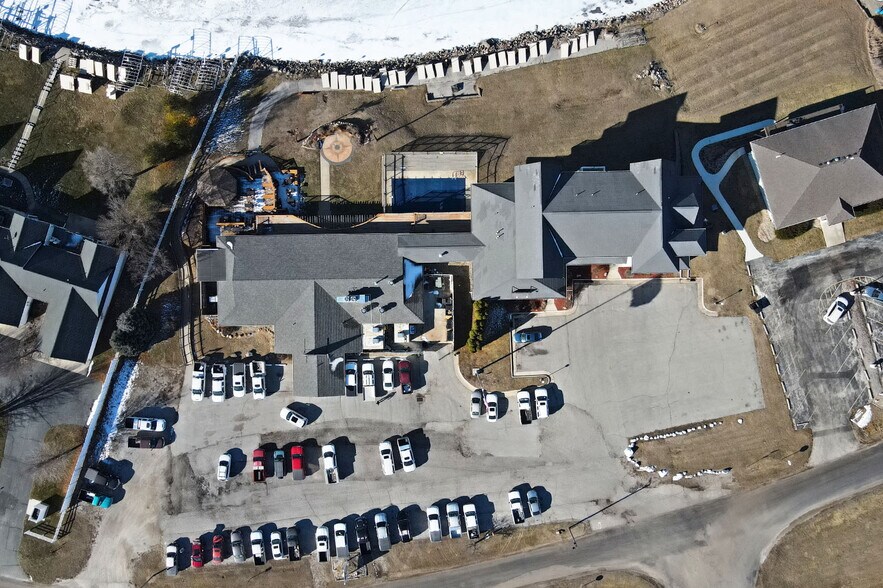 More Photos Of 5405 Chimra Rd, Panora Hotel For Sale